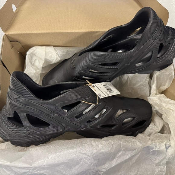 adidas Other - Original Adidas Men’s Size 11 adiFOM SUPERNOVA Running Core Black Shoes